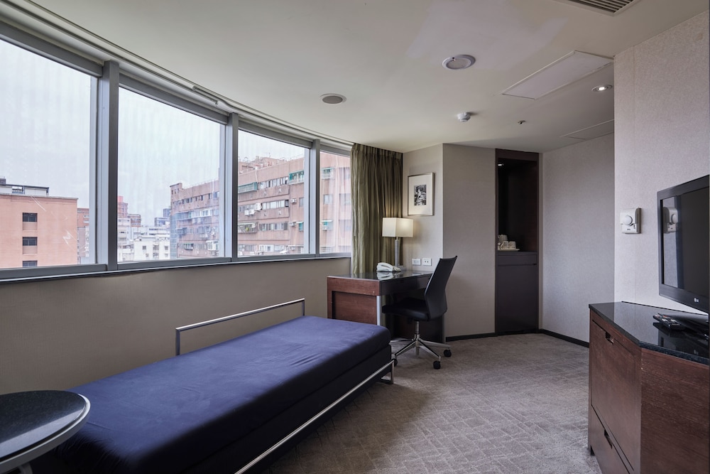 K Hotels Yungho 28/45