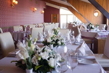 Elite Hotel Dragos 38/56