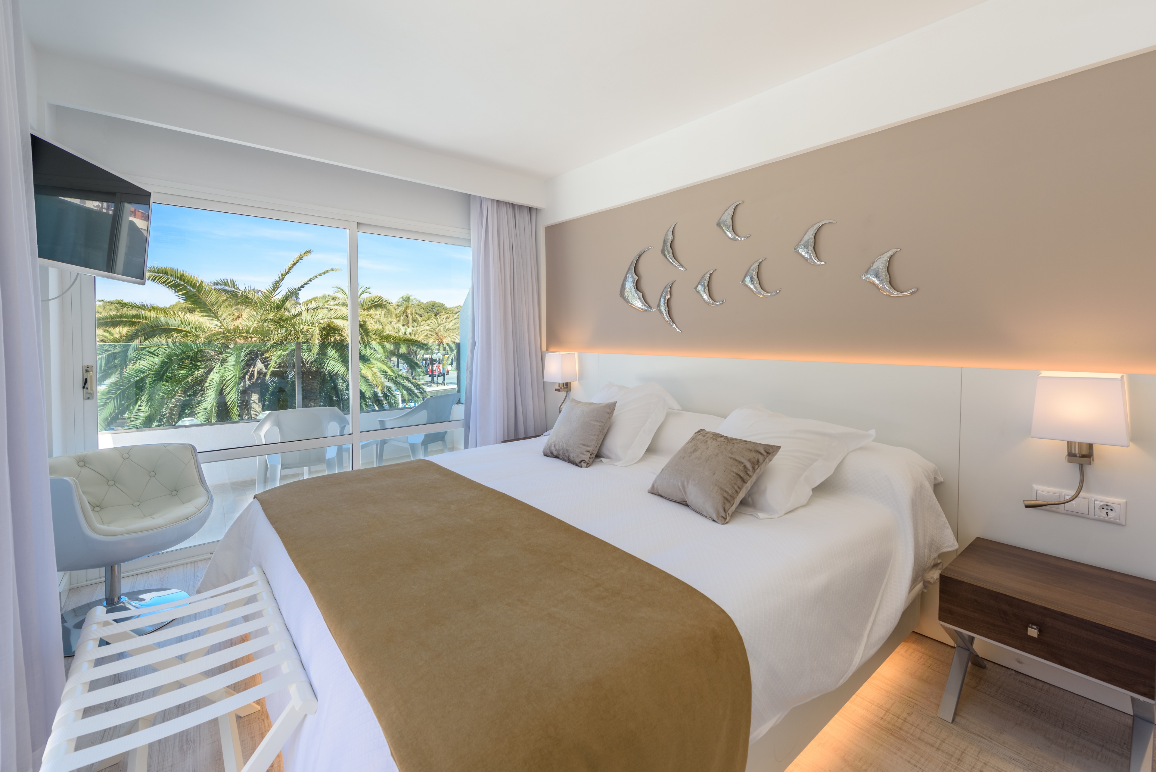 Sandard, Suite