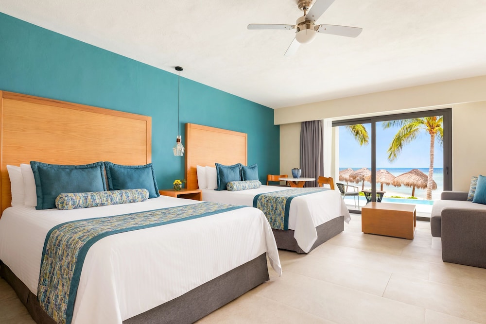 Preferred Club, Swim Out, Junior Suite, 2 Double Beds, Beach Front، Dreams Cozumel Cape Resort & Spa 2/5