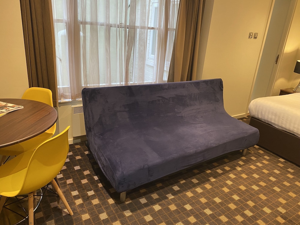 Grand Plaza Serviced Apartments 39/76