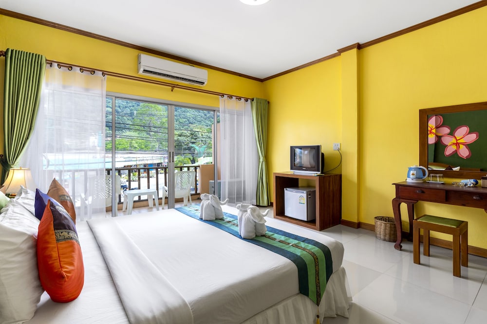 COCONUT BEACH RESORT 22/74