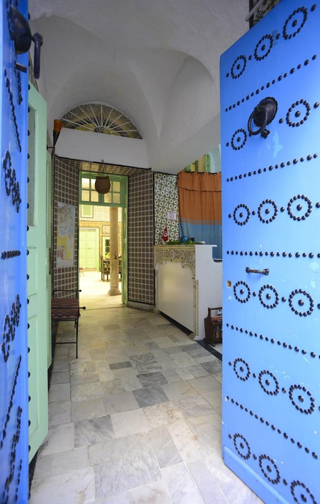 Dar Ya Hostel 11/66