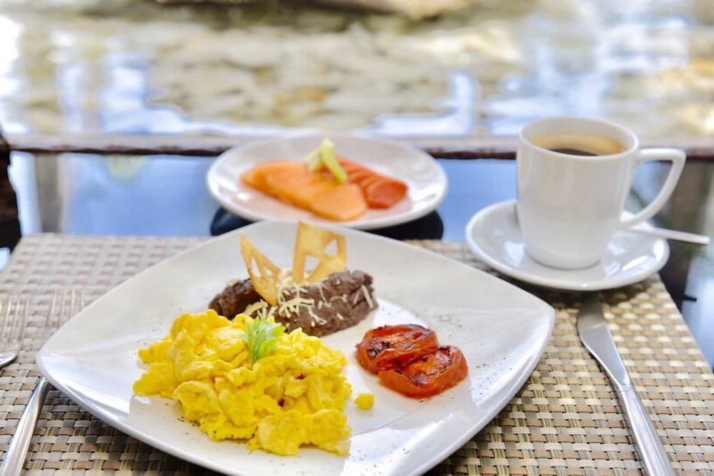 Colombe Hotel Boutique 57/76