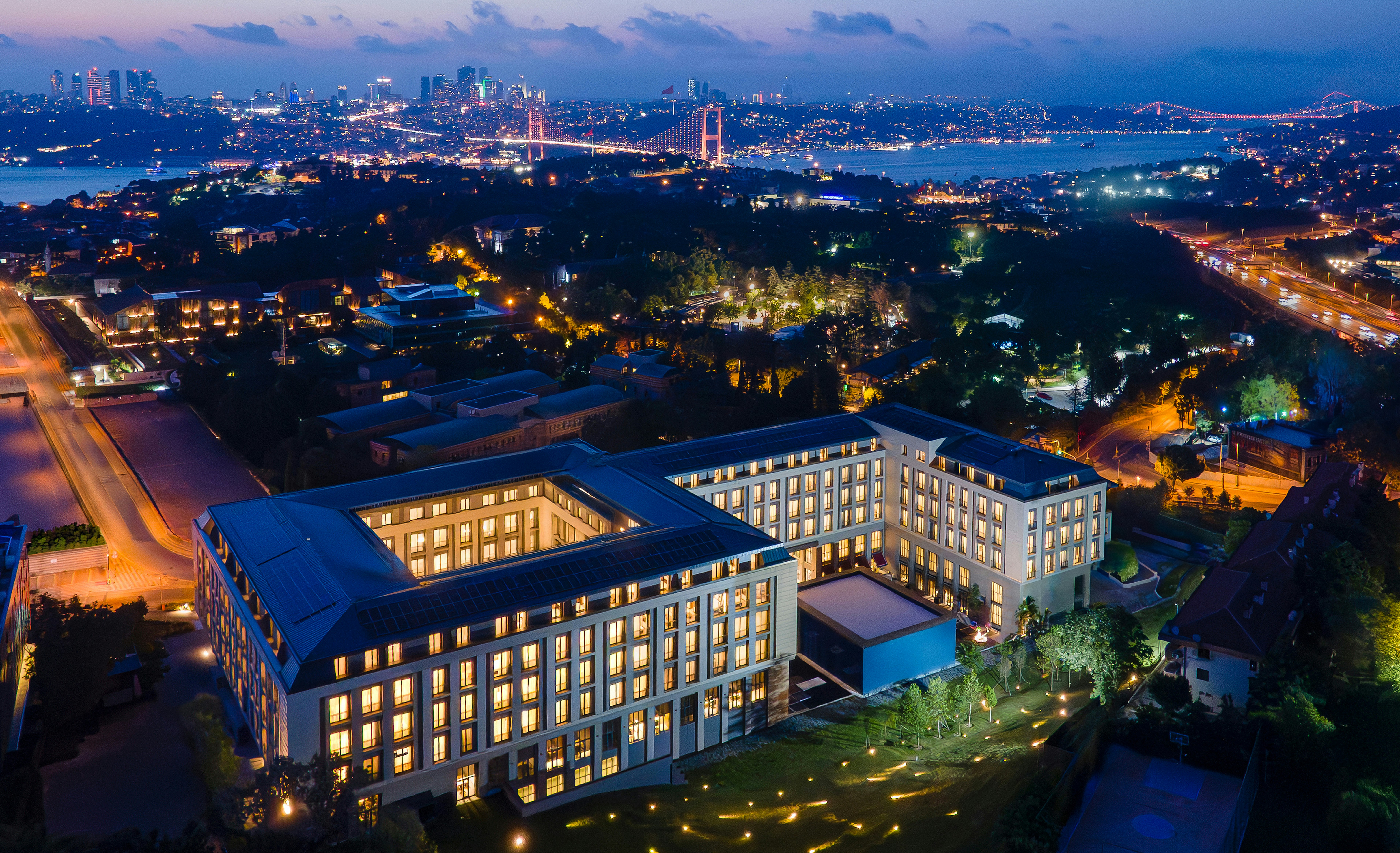 Altunizade Suites Istanbul, Curio Collection by Hilton 2/58