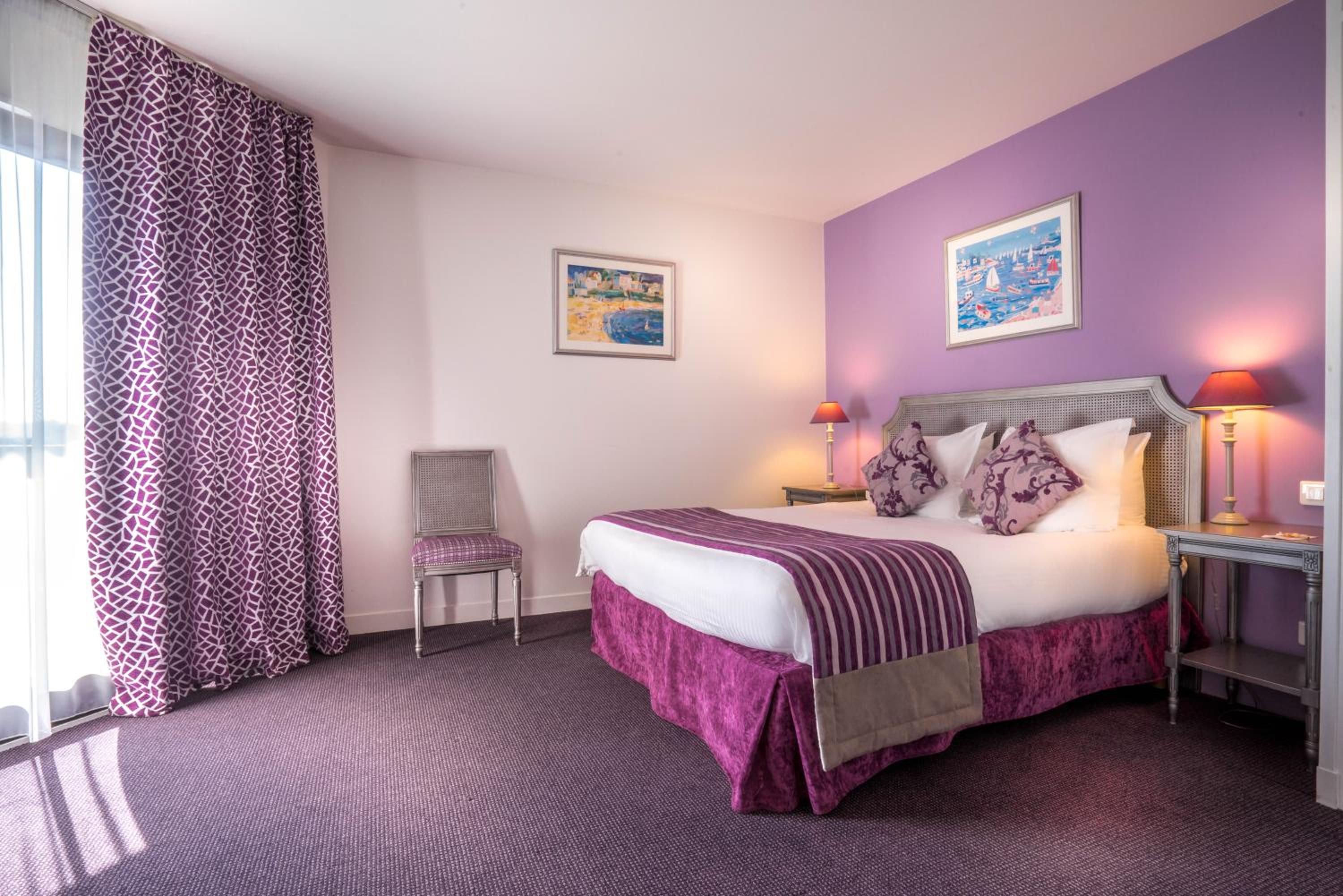 Superior, King Bed