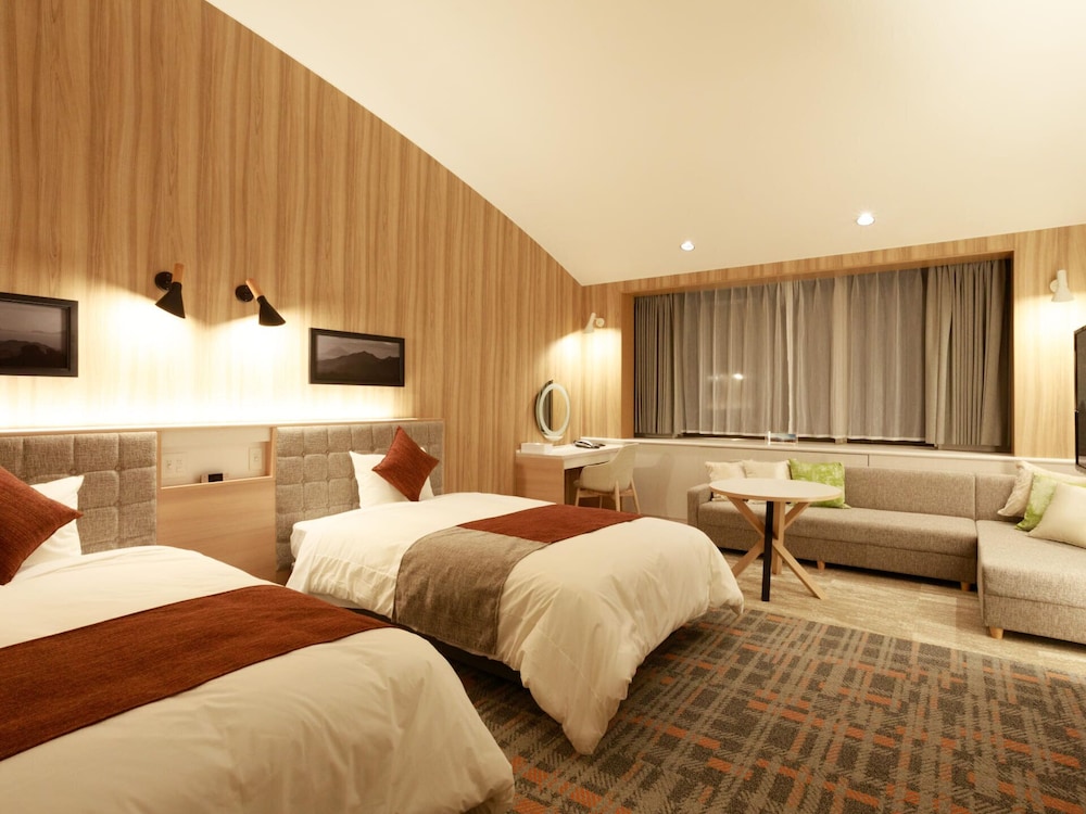 Comfort, Deluxe, Twin Beds