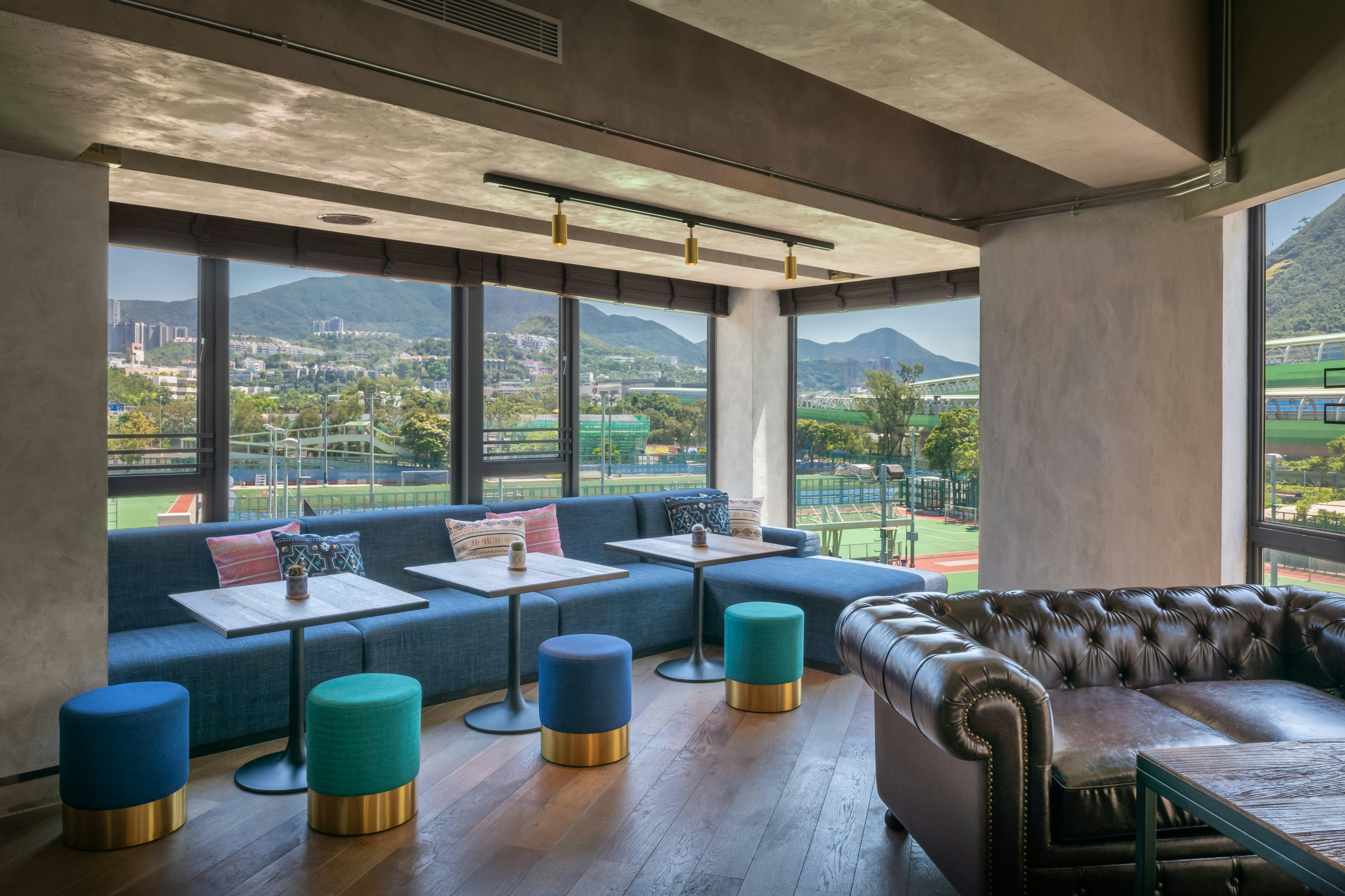 Ovolo Southside 41/56