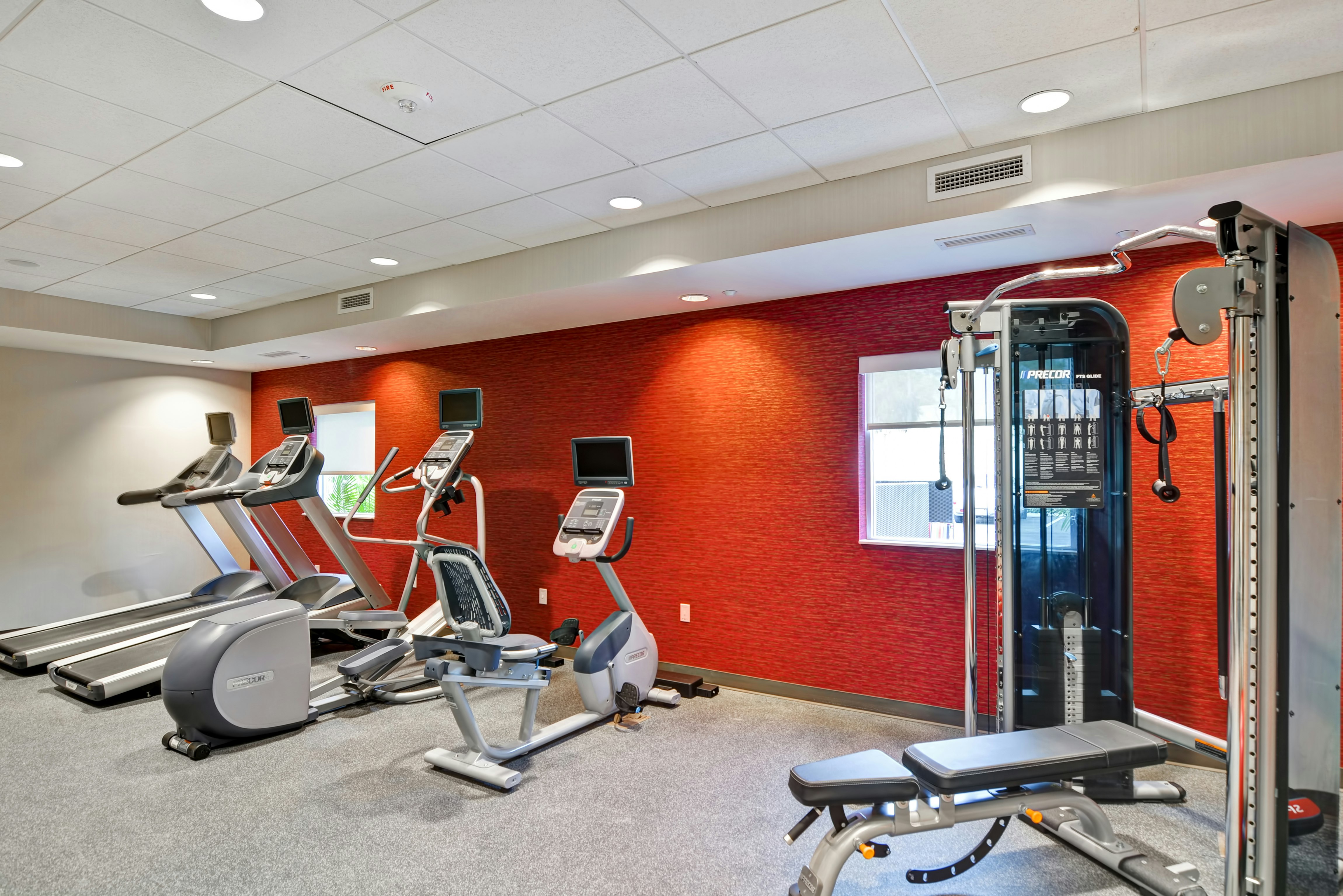 Home2 Suites By Hilton Daytona Beach Speedway Fl 27/56