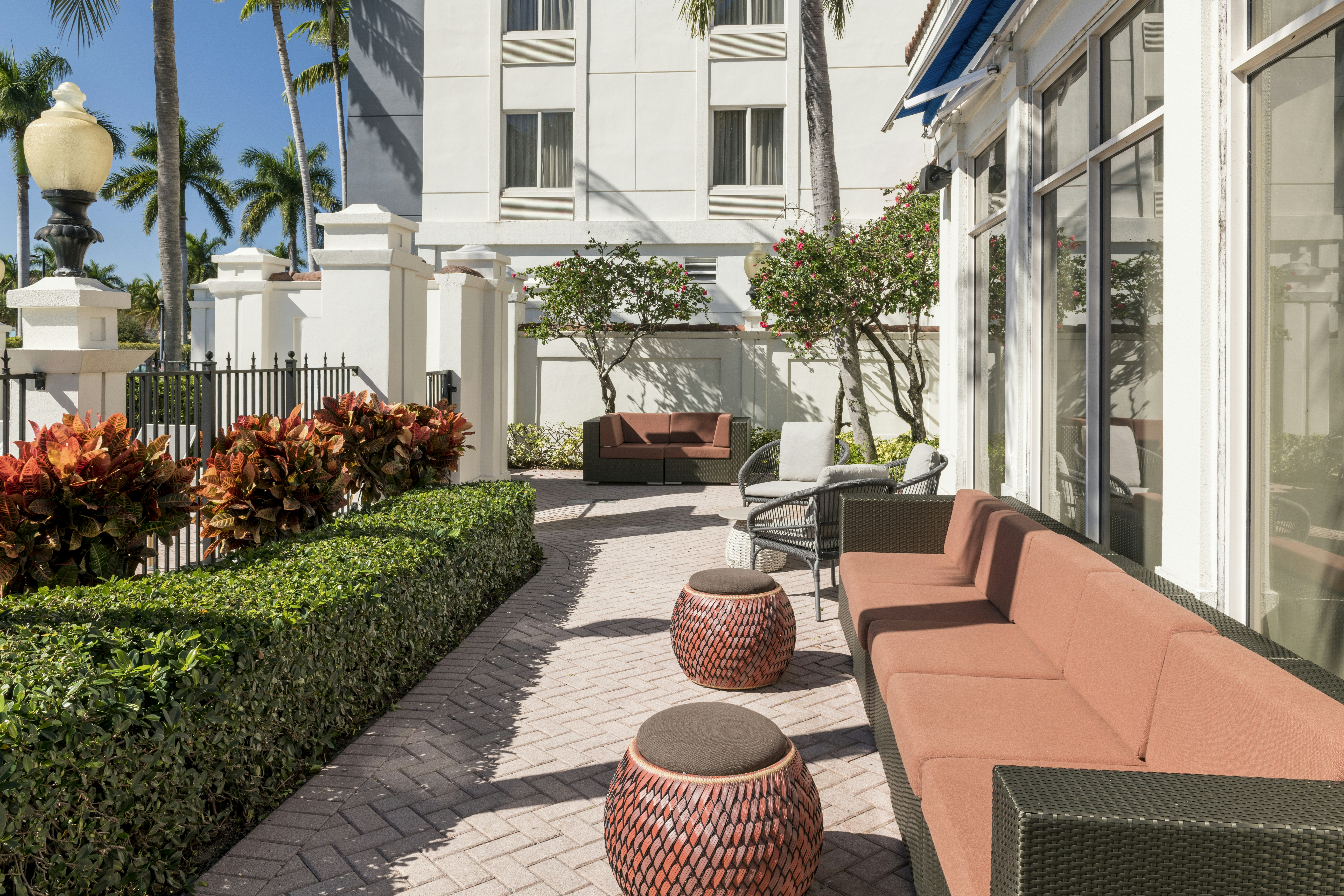 HILTON GARDEN INN BOCA RATON 49/53