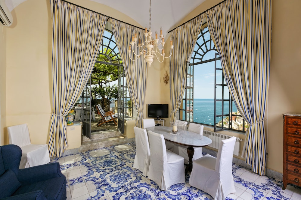 Palazzo Margherita Positano 47/71