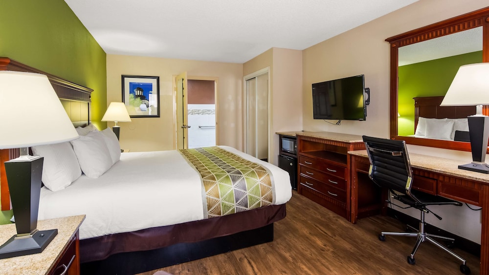 Best Western Murfreesboro 10/26