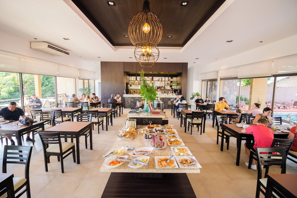 Pirayu Hotel Resort 41/50