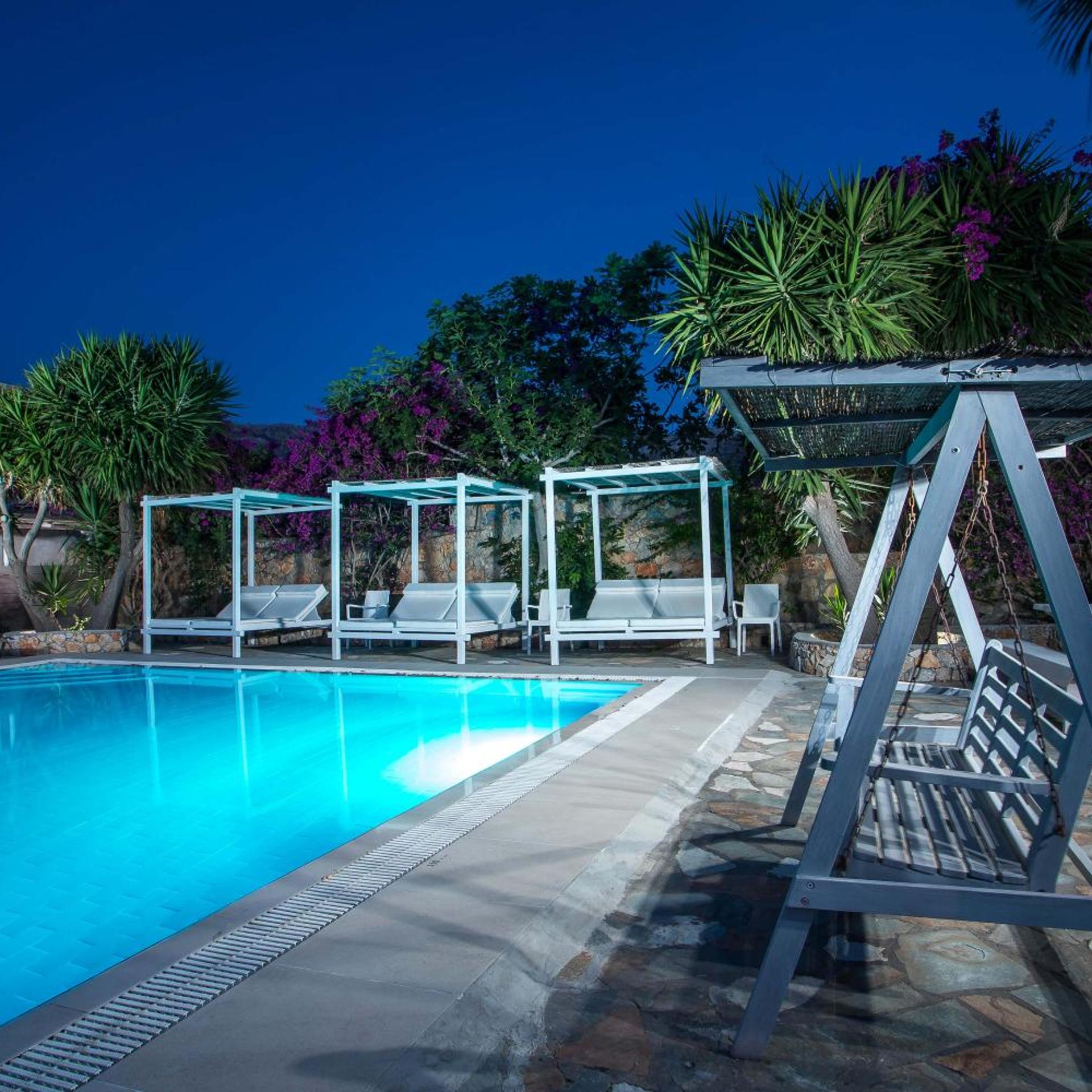 Irini Hotel 62/63
