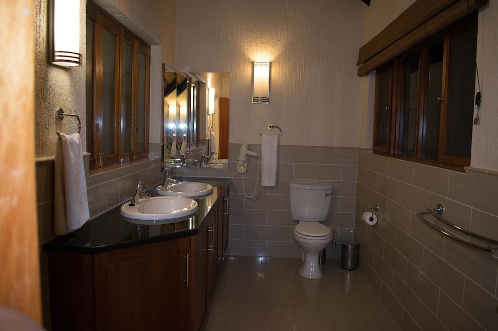 Legend Safaris - Kruger Park Lodge [VR] 13/13