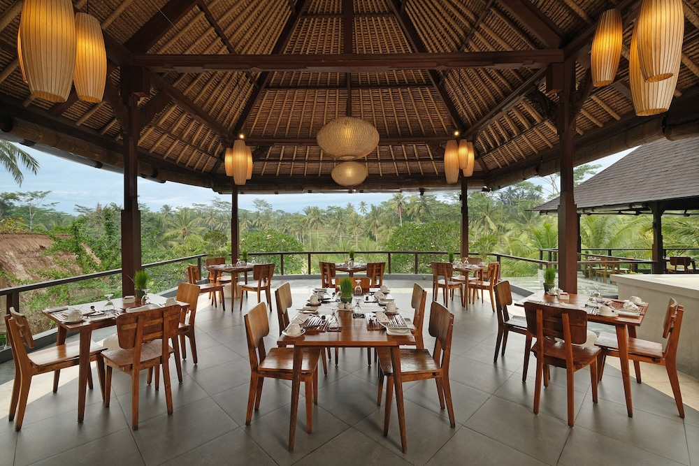 Puri Sebali Resort 64/78
