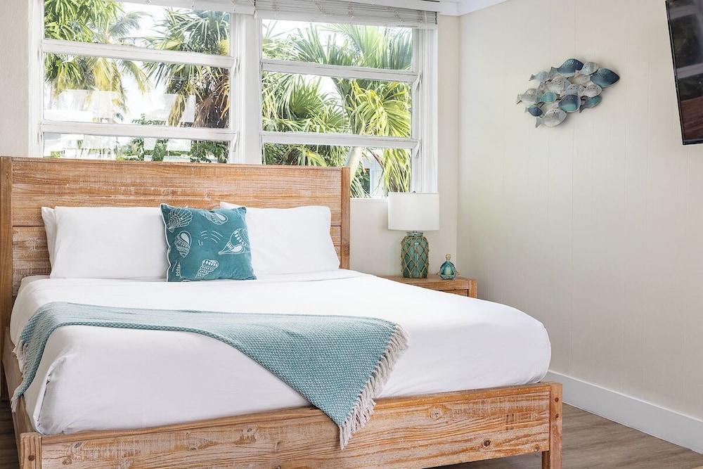 1 Bedroom, Apartment, 2 Double Beds, Bay View, Sofa