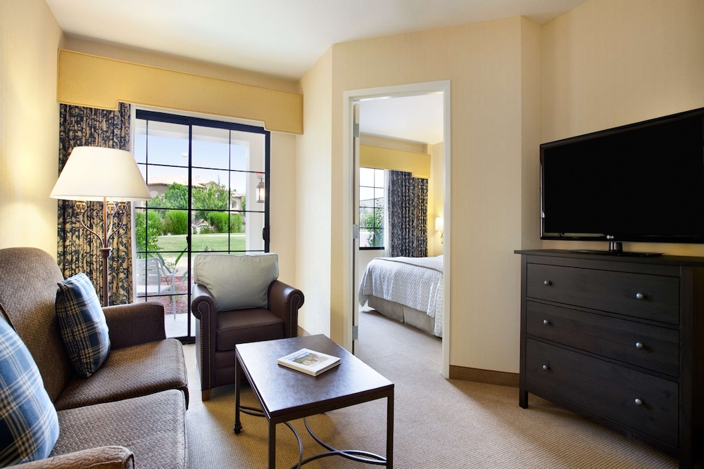 Embassy Suites La Quinta & Spa 50/85