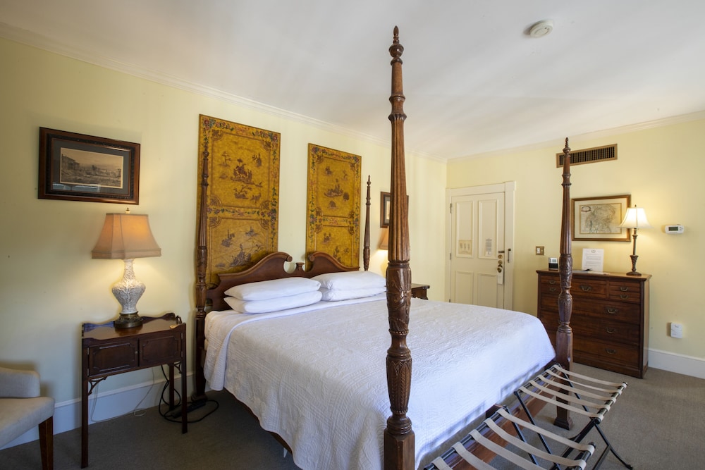 Foley House Inn 16/75