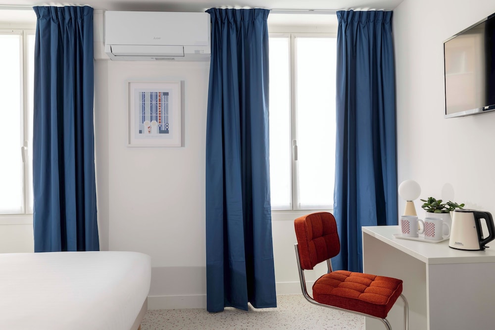 HOTEL SAINT SEBASTIEN 30/43