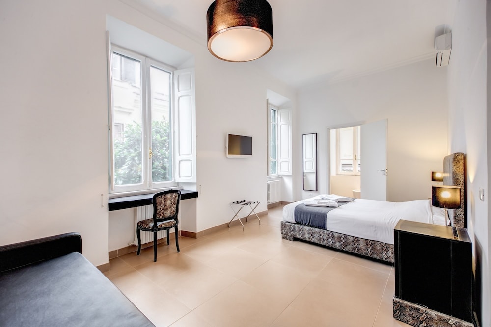 Imperia Suite 18/48