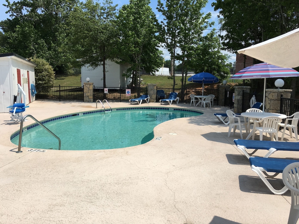 Americas Best Value Inn Conyers 51/54