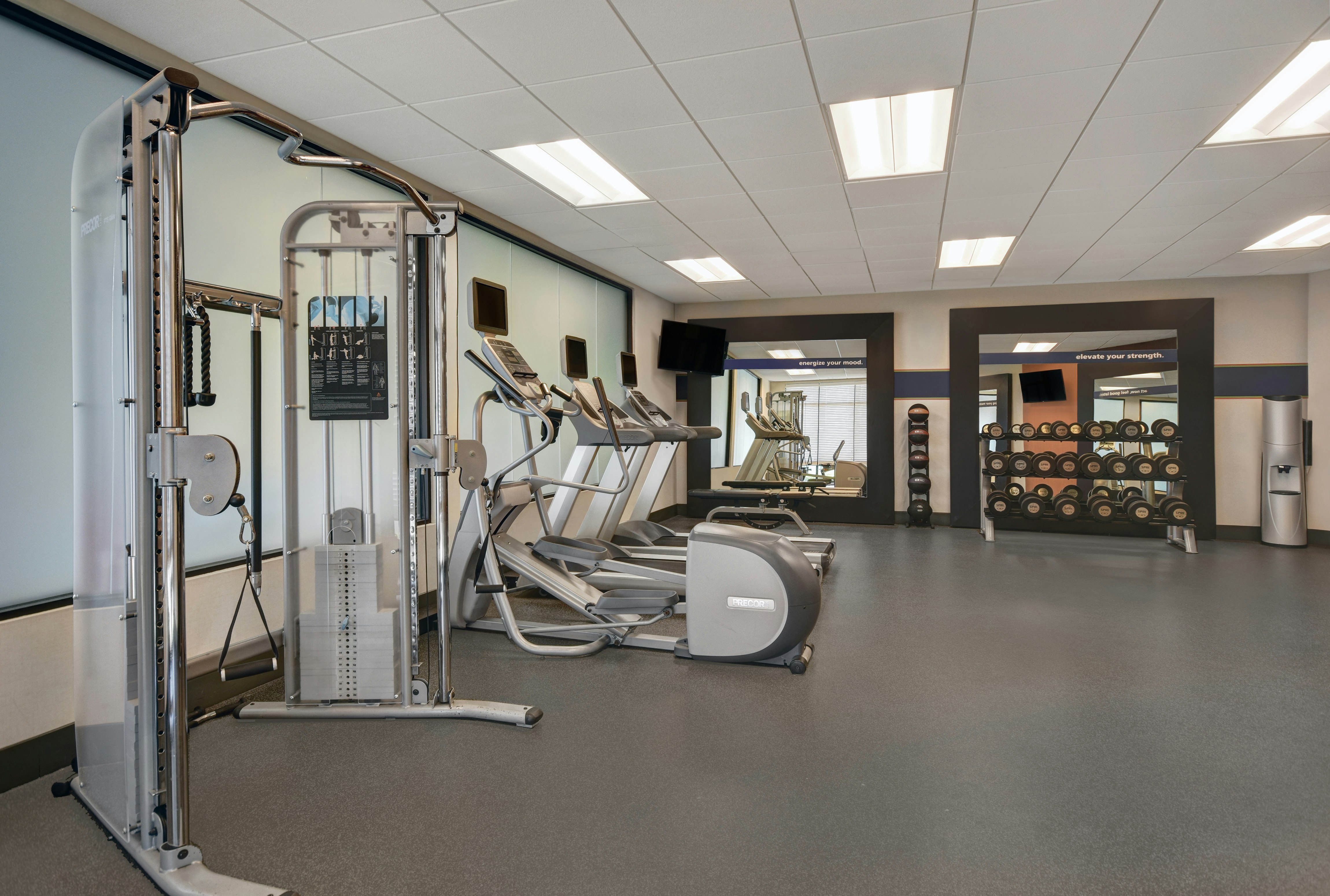 Hampton Inn And Suites Robbinsville 39/57