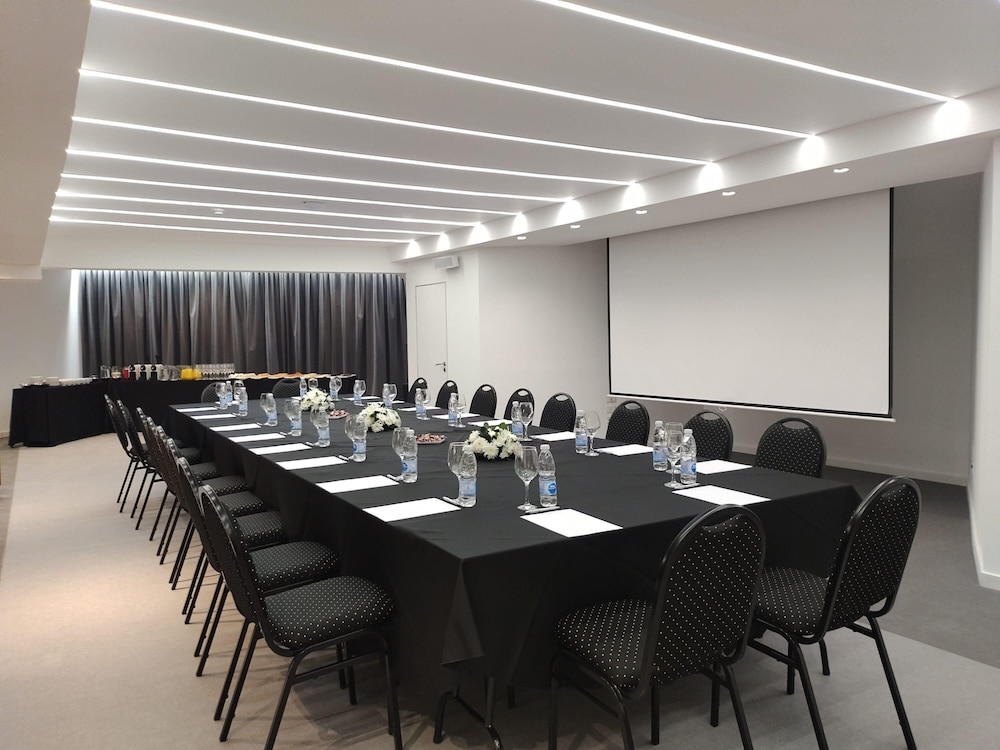 Mercure Rosario 48/58