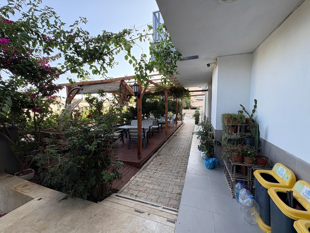 Yildiz Apart 27/47