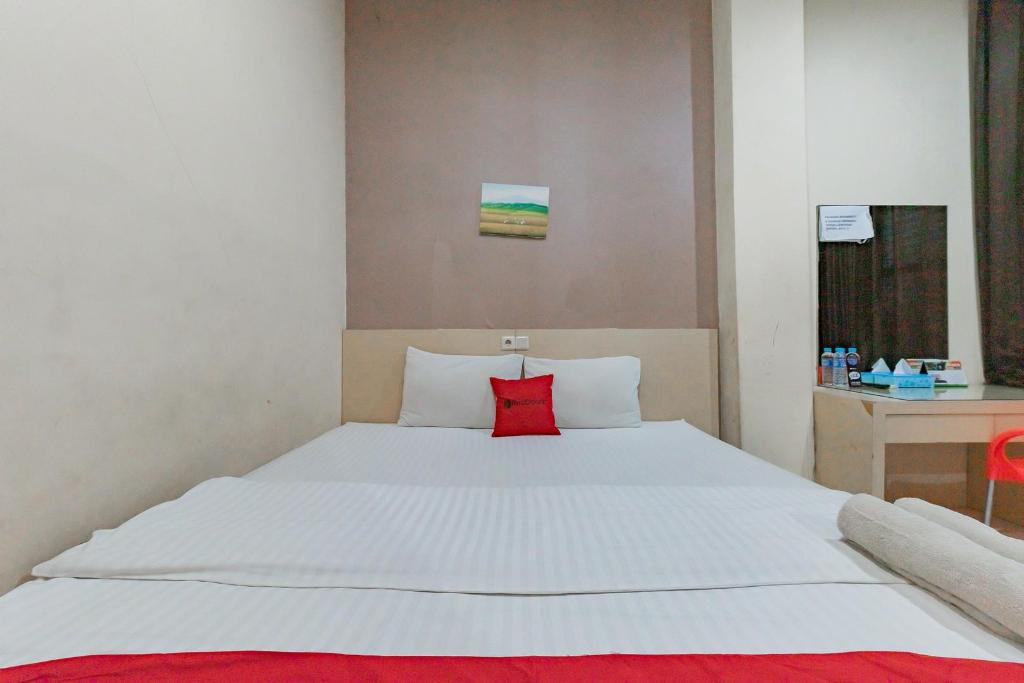 Reddoorz Near Pasar Tarapung Siring Banjarmasin 9/41