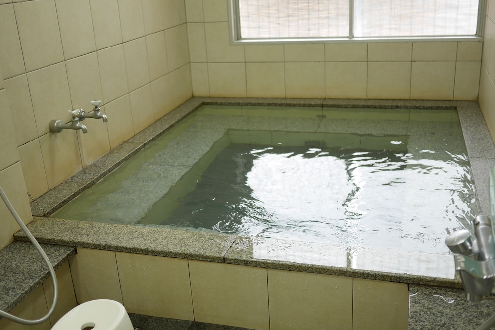 Hiroshima Peace Hotel Hostel 28/50