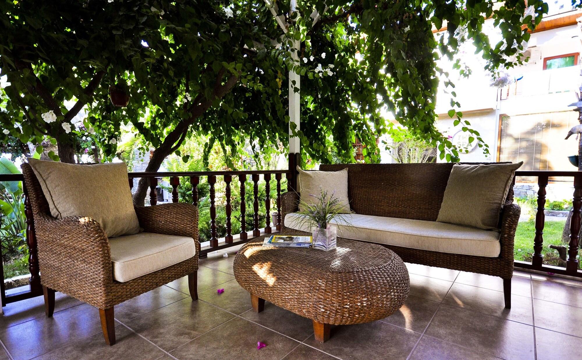 Ekincik Beach Hotel 6/20