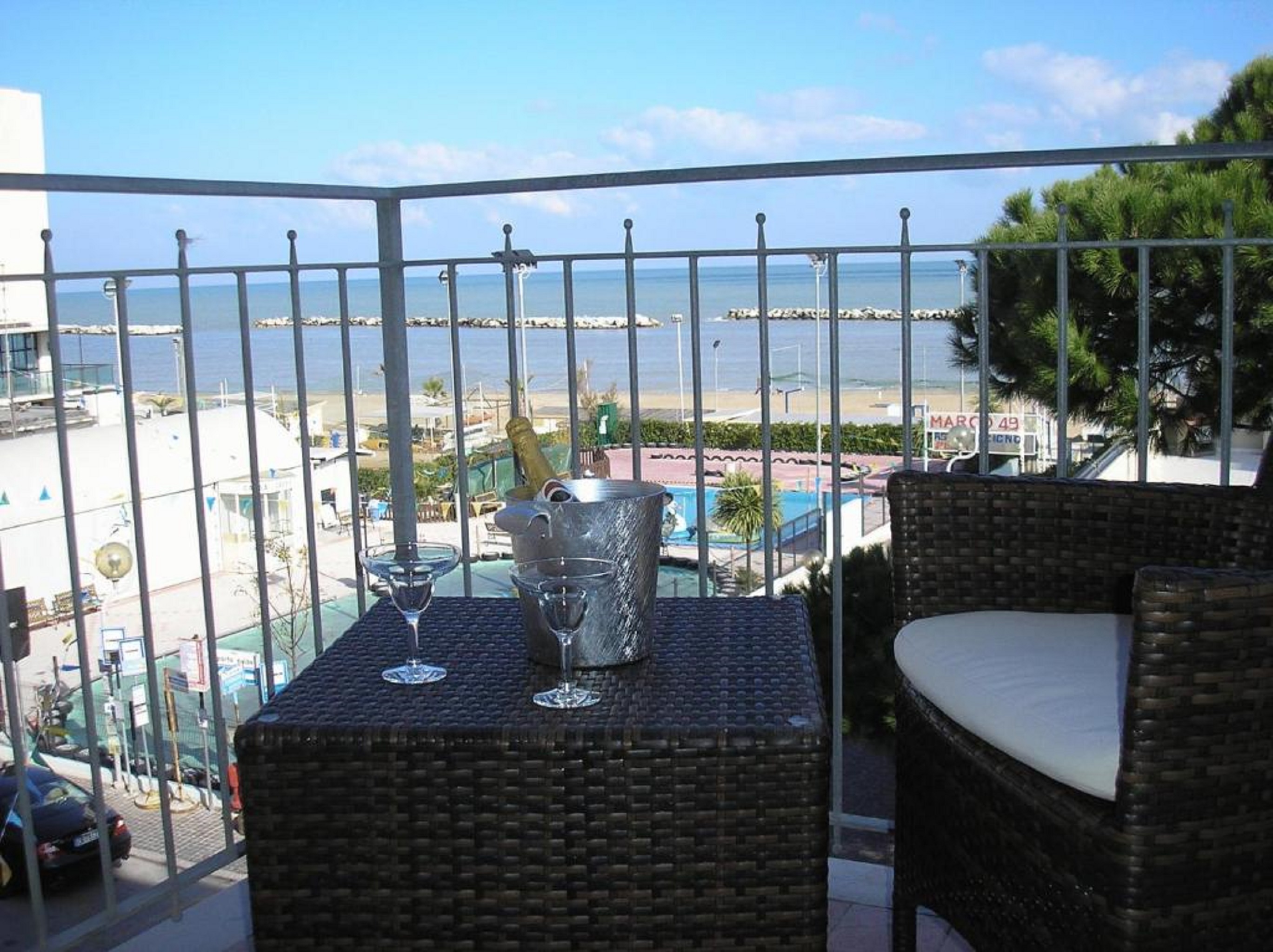 Hotel Playa (Rimini) 38/40