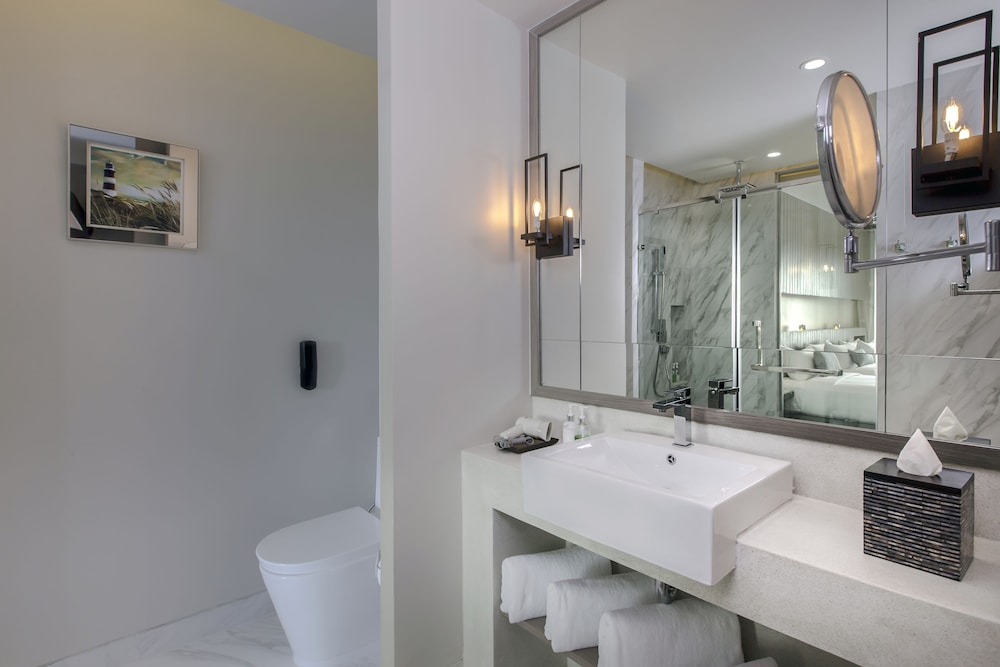 HOTEL IKON PHUKET 76/76