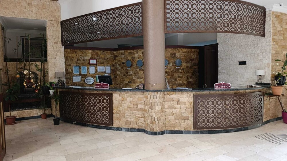 Elitium Thermal Hotel & Spa 4/50