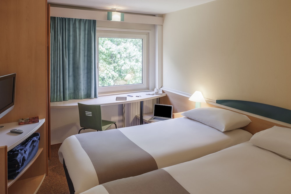 Ibis Marne La Vallee Noisy 24/73