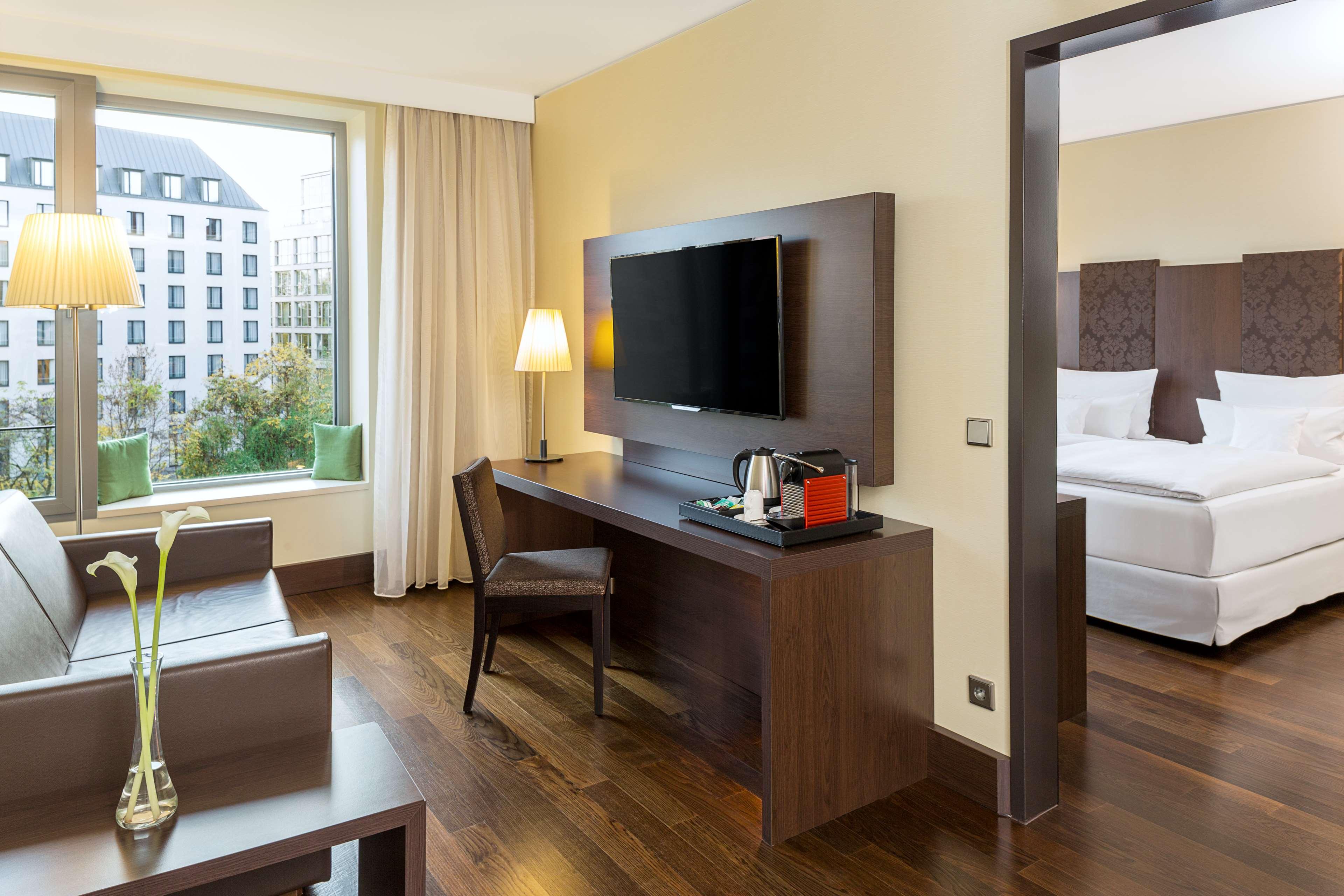 SUITE, WITH VIEW