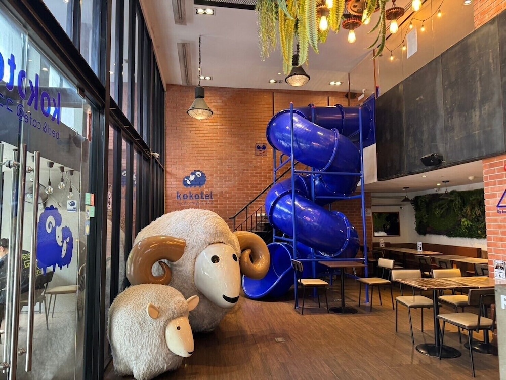 KOKOTEL BANGKOK SURAWONG 38/55