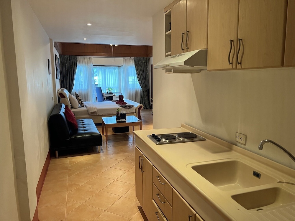 Aquarius Gay Guesthouse & Sauna 49/59