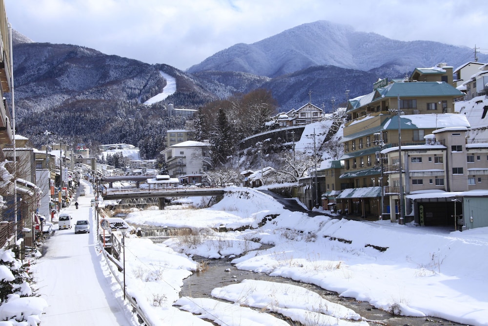 JAPANESE ONSEN HOTEL MASUYA 43/48