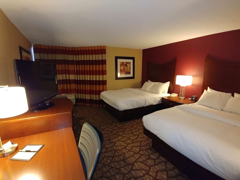 Doubletree By Hilton Hotel Oak Ridge Knoxville 14/65
