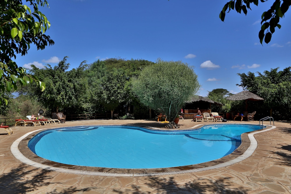 Kibo Safari Camp 49/50