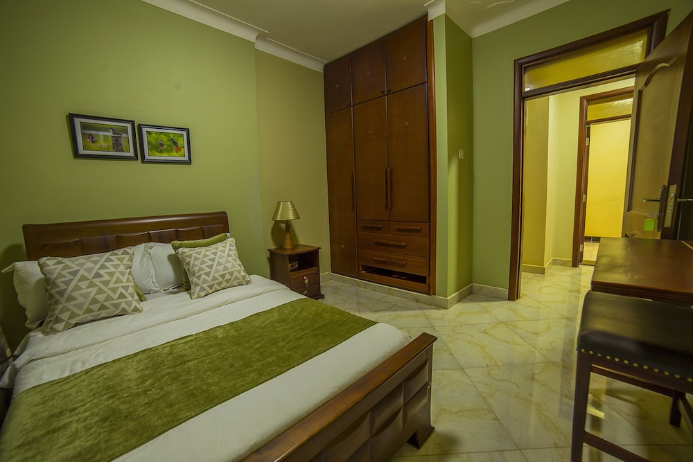 Greens Guest Homes 6/48