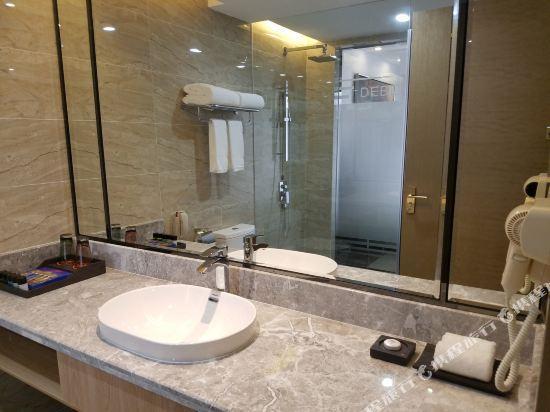 Deberlin Hotel 23/23