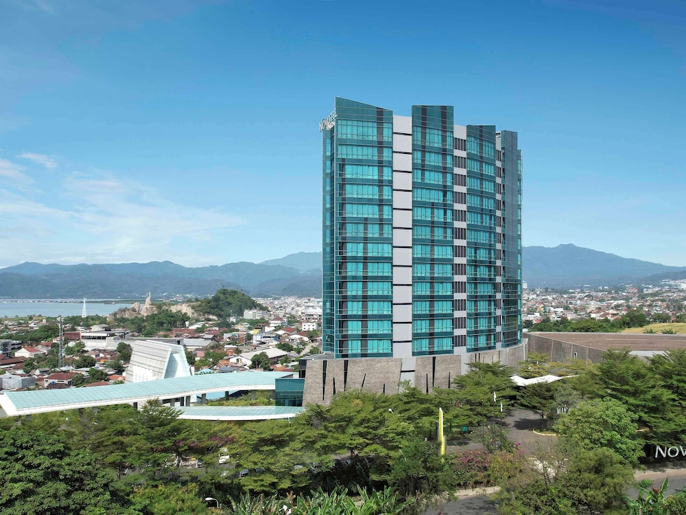 Novotel Lampung 4/72