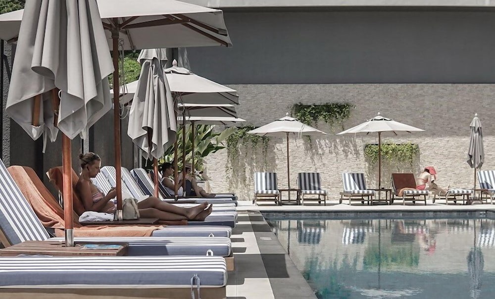 HOTEL IKON PHUKET 46/76