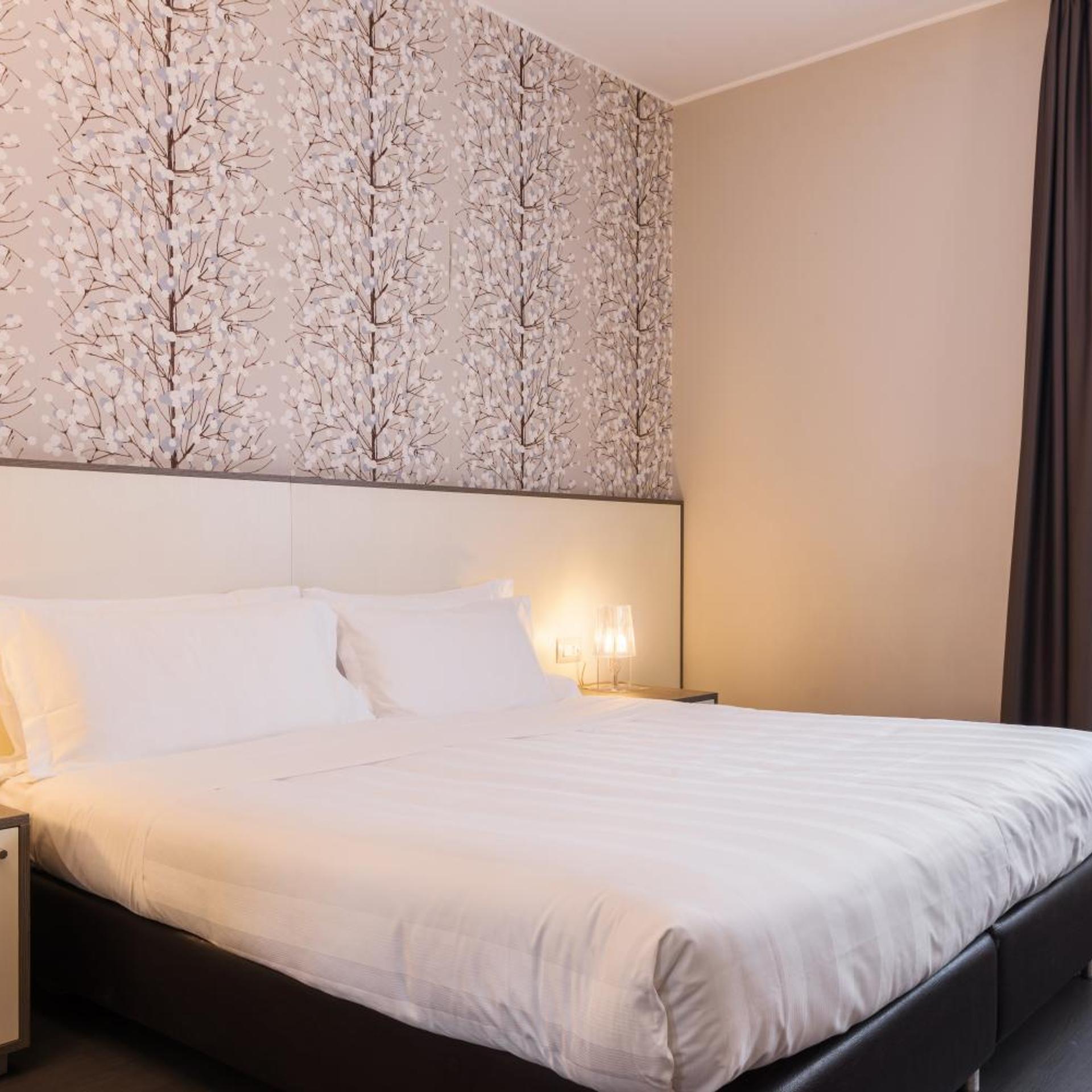 Room, King Bed