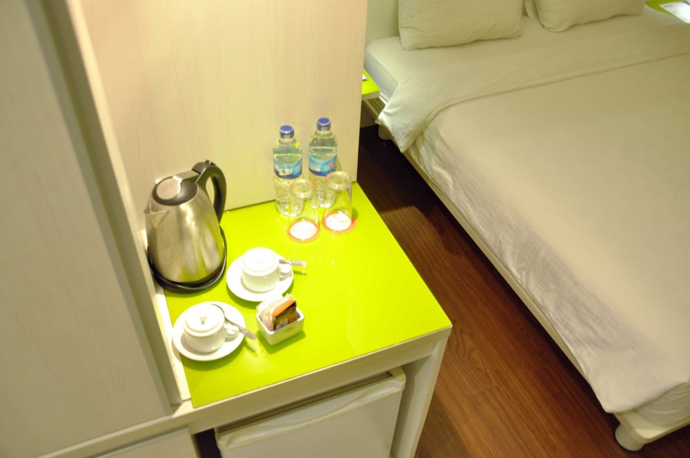 HOTEL EVERBRIGHT AMBON 13/26