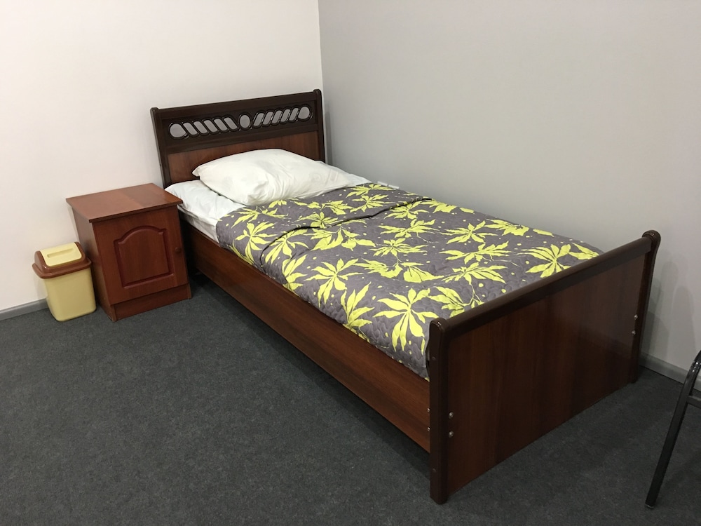 Jules Verne Hostel Tashkent 9/50