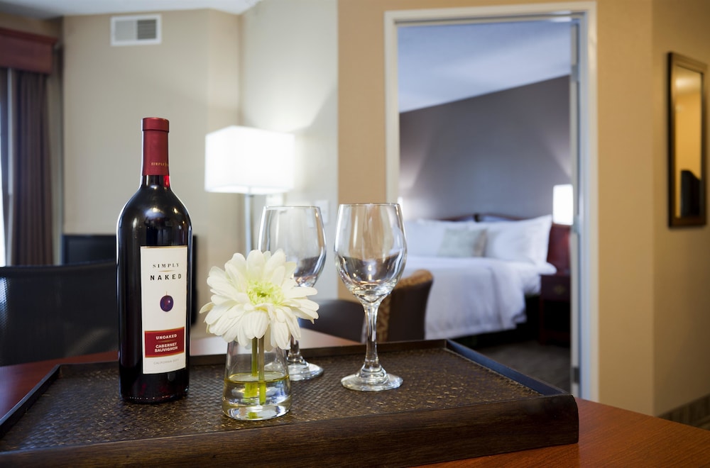 GrandStay Residential Suites - Eau Claire 12/49